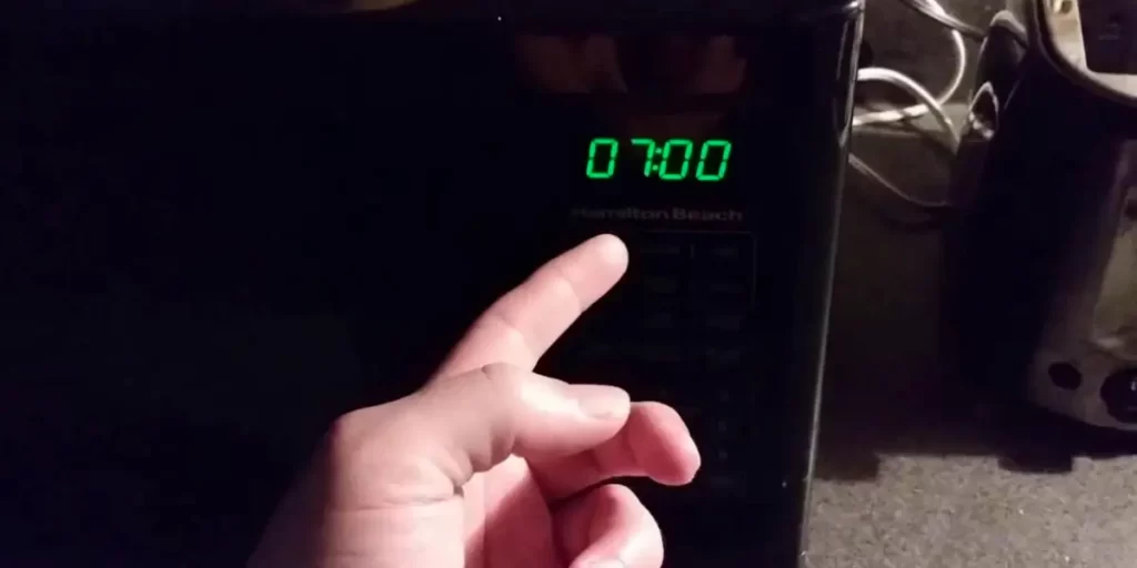 how to set clock for microwave